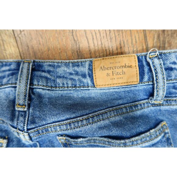 Abercrombie Mom Fitted Jeans 26/2R - Picture 6 of 6